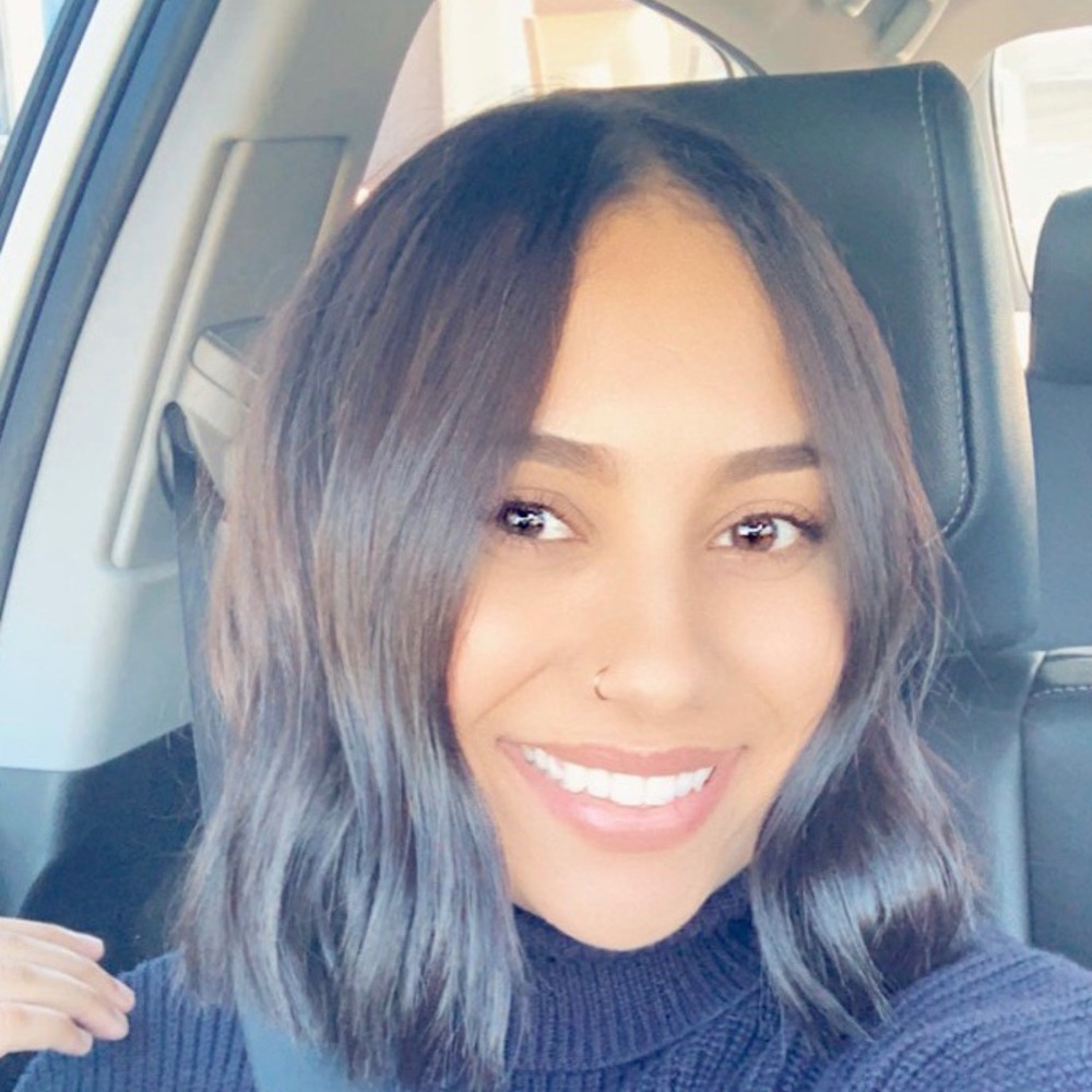 Meet your Posher, Deztunee